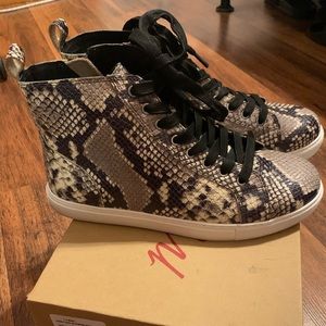 Snake print high top sneakers